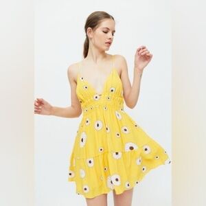 Urban Outfitters Harmony Sunflower Mini Dress Yellow Floral Small 90s Y2K